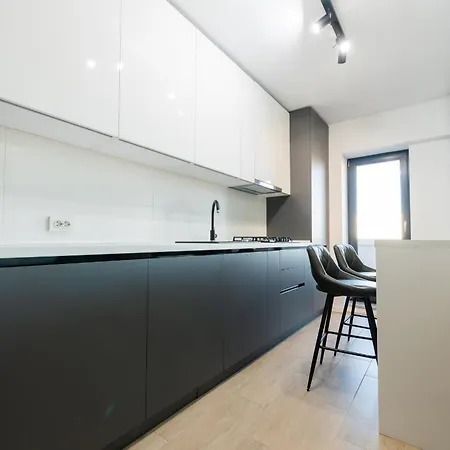 شقة Maria - Park-view With Private Balcony *