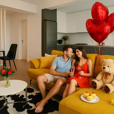 Vanda - Park-view With Private Balcony Daire