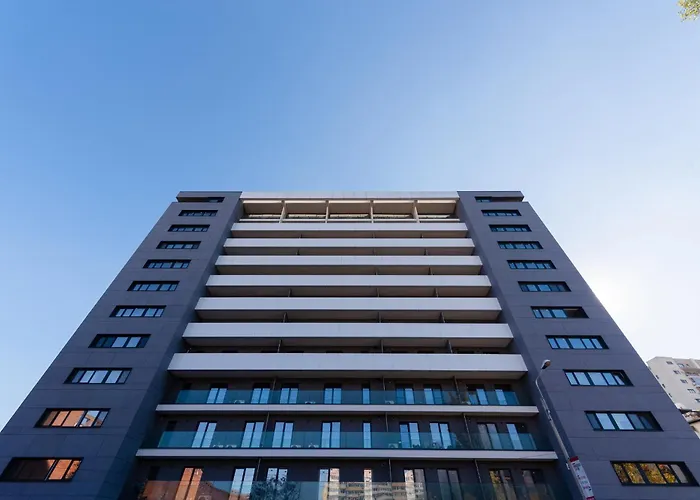 Vanda - Park-view With Private Balcony アパート